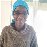 Madrelingua Serere, di nazionalità Senegalese, insegnante di scuola elementare di Francese e matematica è disponibile per lezioni private di lingua francese